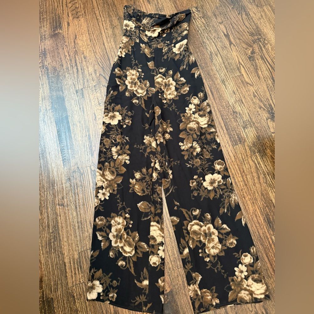 Reformation Angelica Jumpsuit
O17